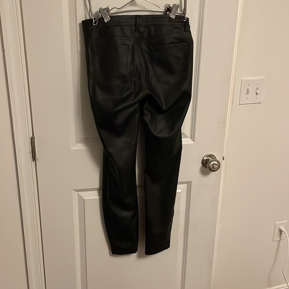 BLANK NYC THE BOND MID-RISE SKINNY IN SPOILER ALERT - Picture 8 of 9